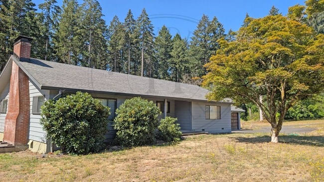 Building Photo - 13235 NW Pumpkin Ridge Rd