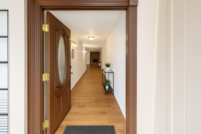 Building Photo - 5126 Sprey Dr