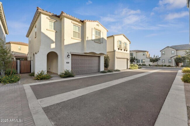 Primary Photo - 4803 S Ferric