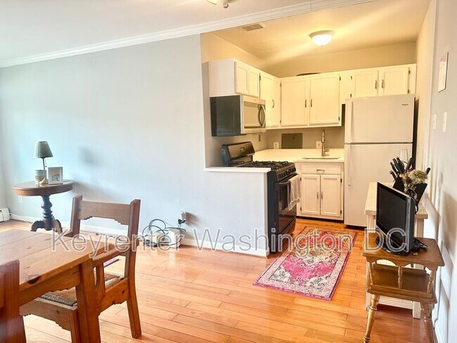 Primary Photo - 3000 7th St NE