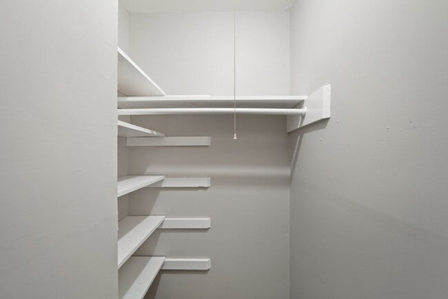 Building Photo - 13464 Castilian Dr
