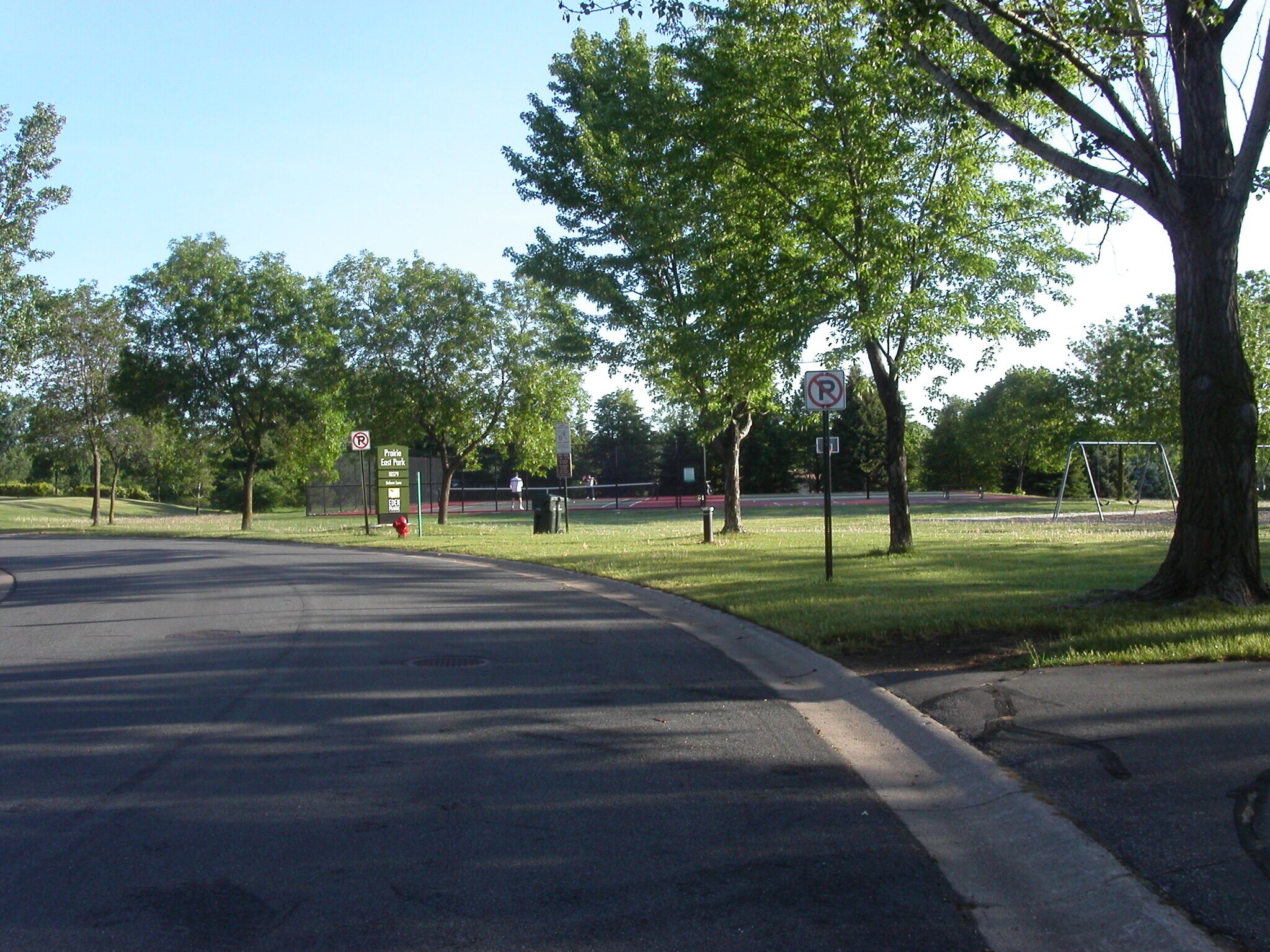 Building Photo - 10323 Balsam Ln