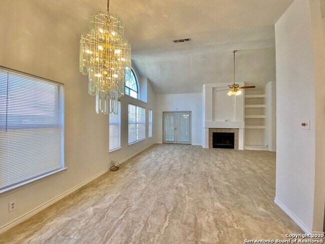 Building Photo - ***APPLICATION CURRENTLY UNDER REVIEW***St...