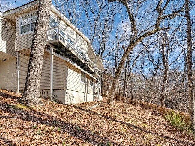 Building Photo - 7 Cummings Ln