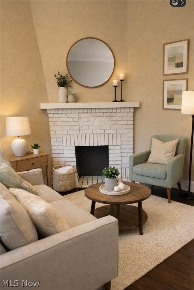 Building Photo - 3399 E 140th St