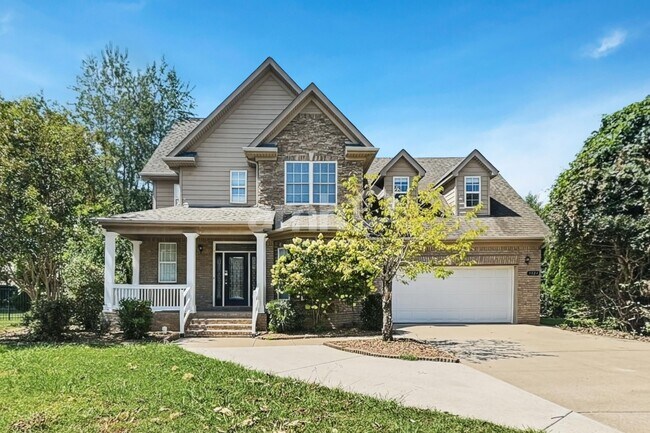 Building Photo - 3024 Silver Springs Ct
