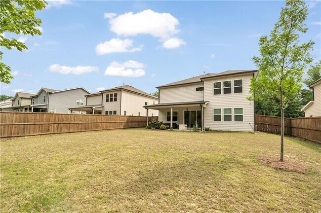 Building Photo - 3588 Creek Hollow