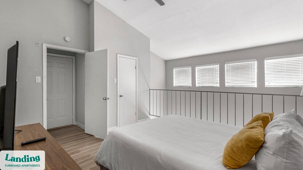 Building Photo - 5301 Overton Ridge Blvd