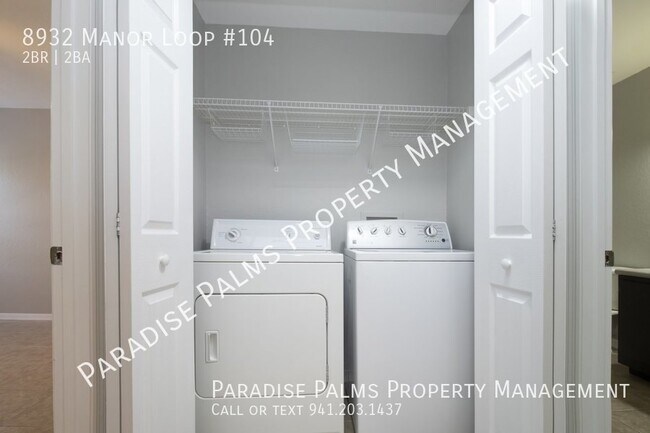 Building Photo - 8932 Manor Loop