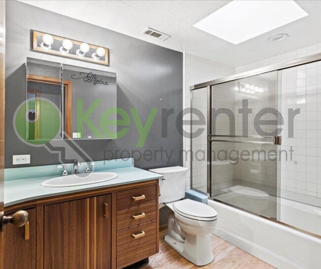 Building Photo - 5374 Porter Ranch Rd