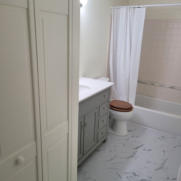 Bathroom - 48 Silver Hill Ln