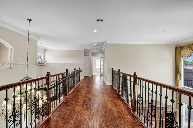 Building Photo - 7607 NW 127th Manor