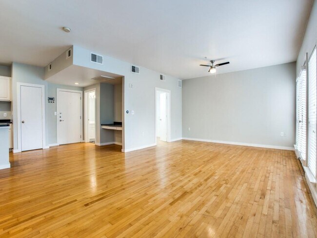 Building Photo - 4108 Office Pkwy