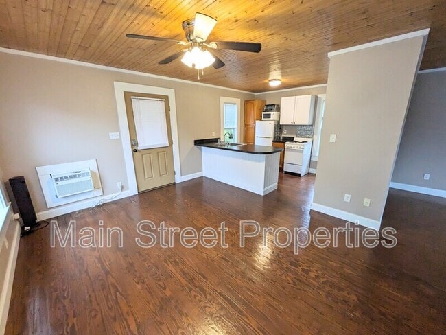 Building Photo - 1705 N 17th Ave