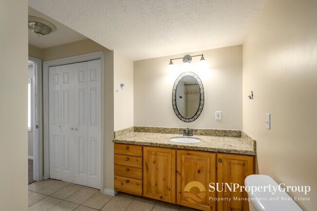 Building Photo - Large Basement Apartment in Great South Jordan Location!