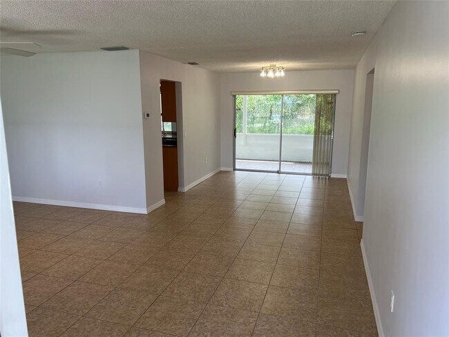 Building Photo - 2650 NW 94th Way