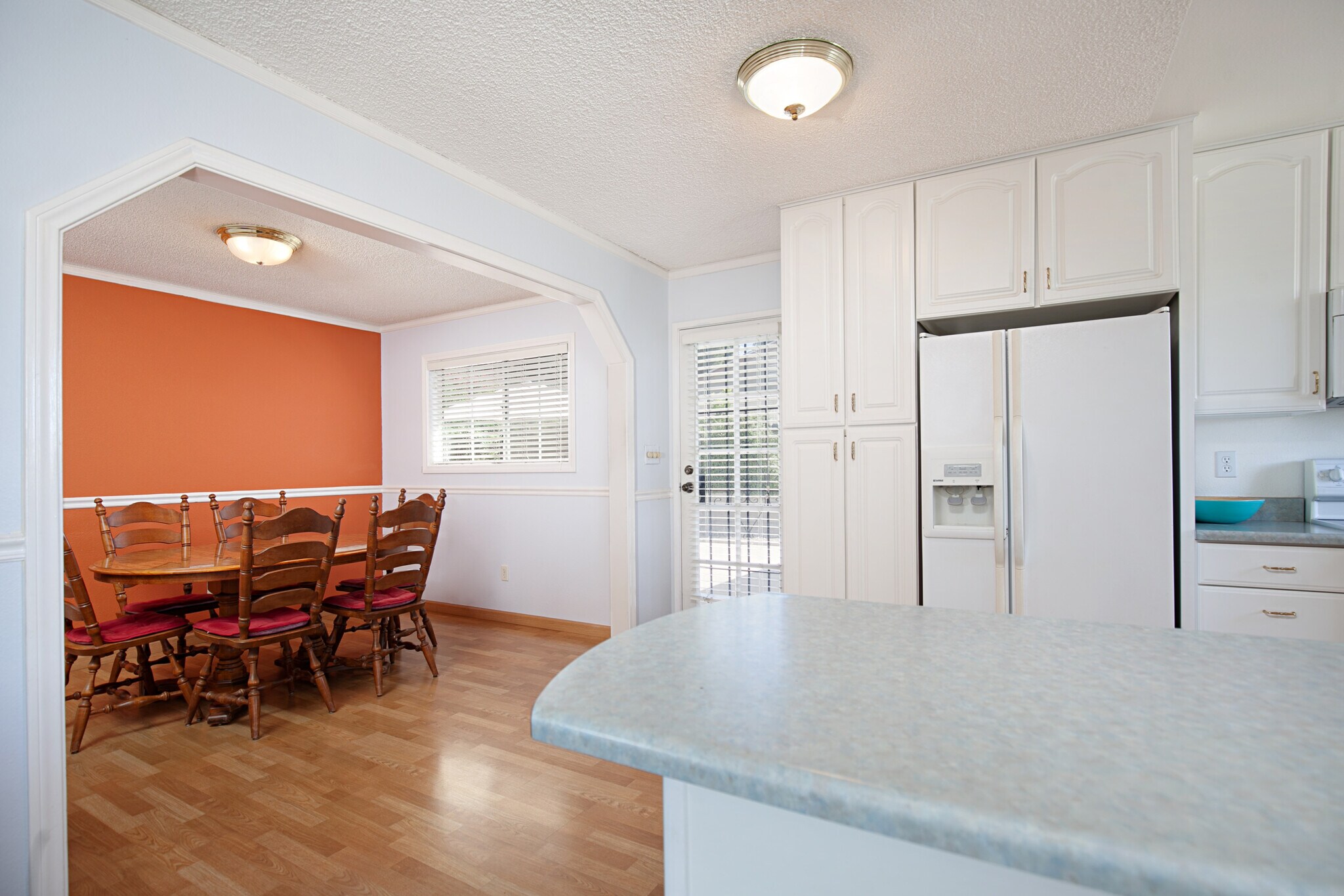 Building Photo - 6714 Cowles Mountain Blvd