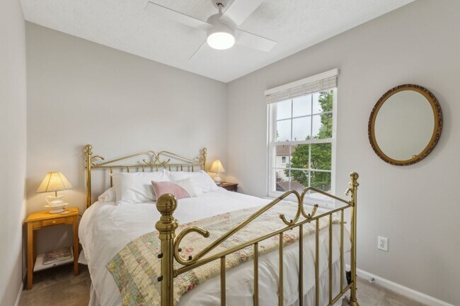 Building Photo - 5433 Braddock Ridge Dr