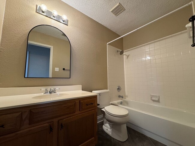 Building Photo - 3501 Dorothy Jane Dr