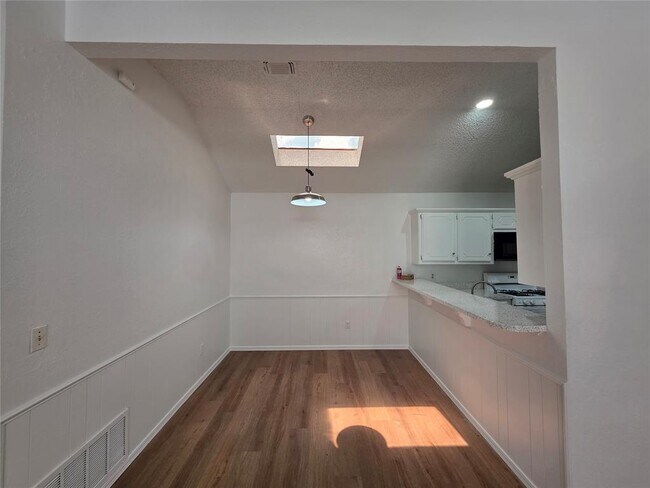 Building Photo - 1306 SW 96th St