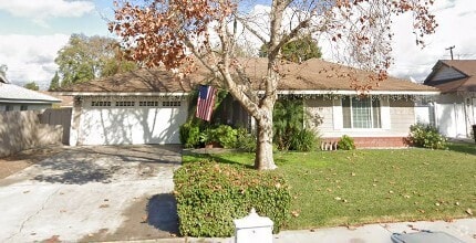 Building Photo - 10093 Delphi Ct