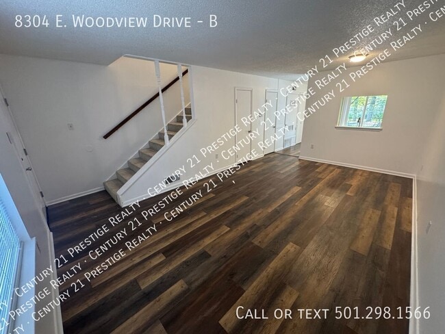 Building Photo - 8304 Woodview Dr N