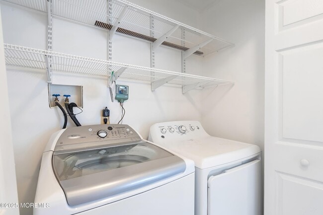 Building Photo - 1241 1st Ave