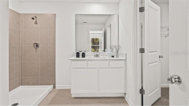 Building Photo - 3857 Corsican Ln
