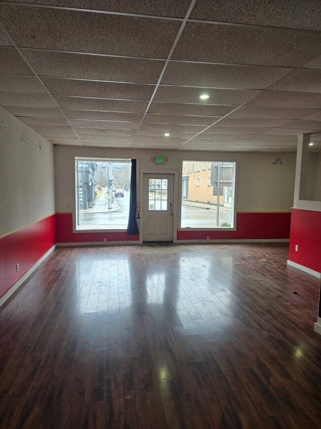 Building Photo - 145 Delaware St