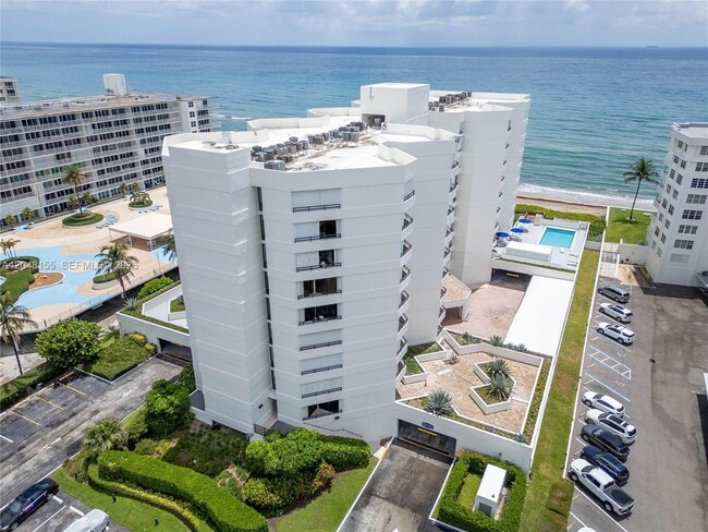 Building Photo - 3560 S Ocean Blvd