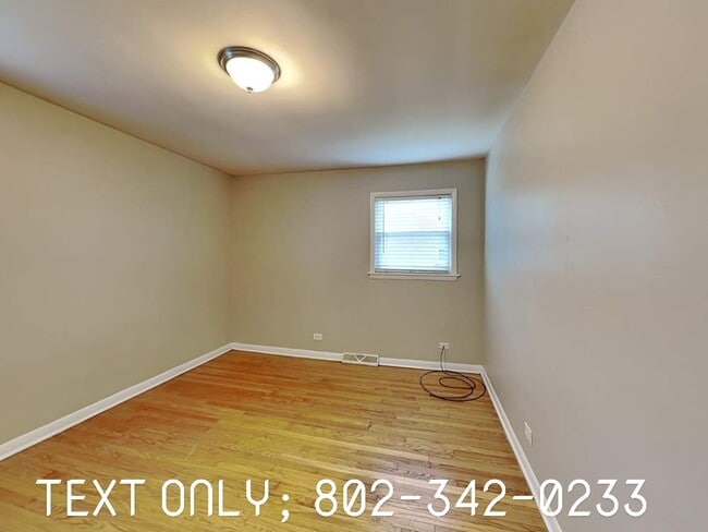 Building Photo - 9615 S 53rd Ave