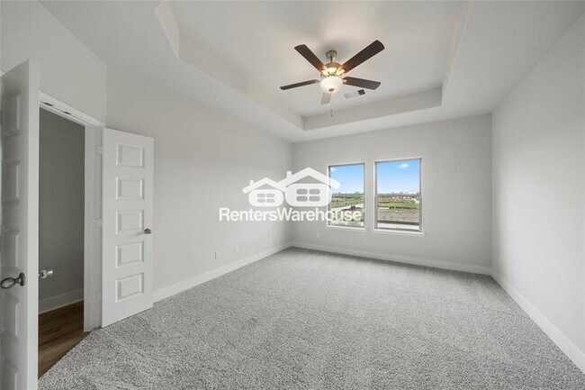 Building Photo - 11411 Waterford Spg Trl