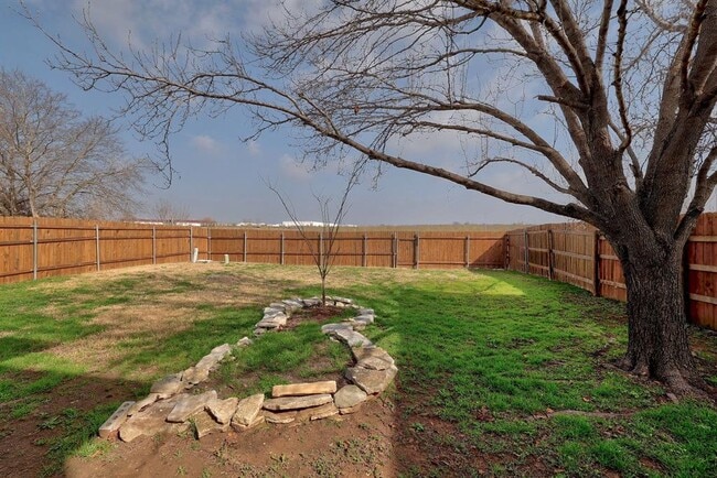 Building Photo - 6212 Speyside Dr