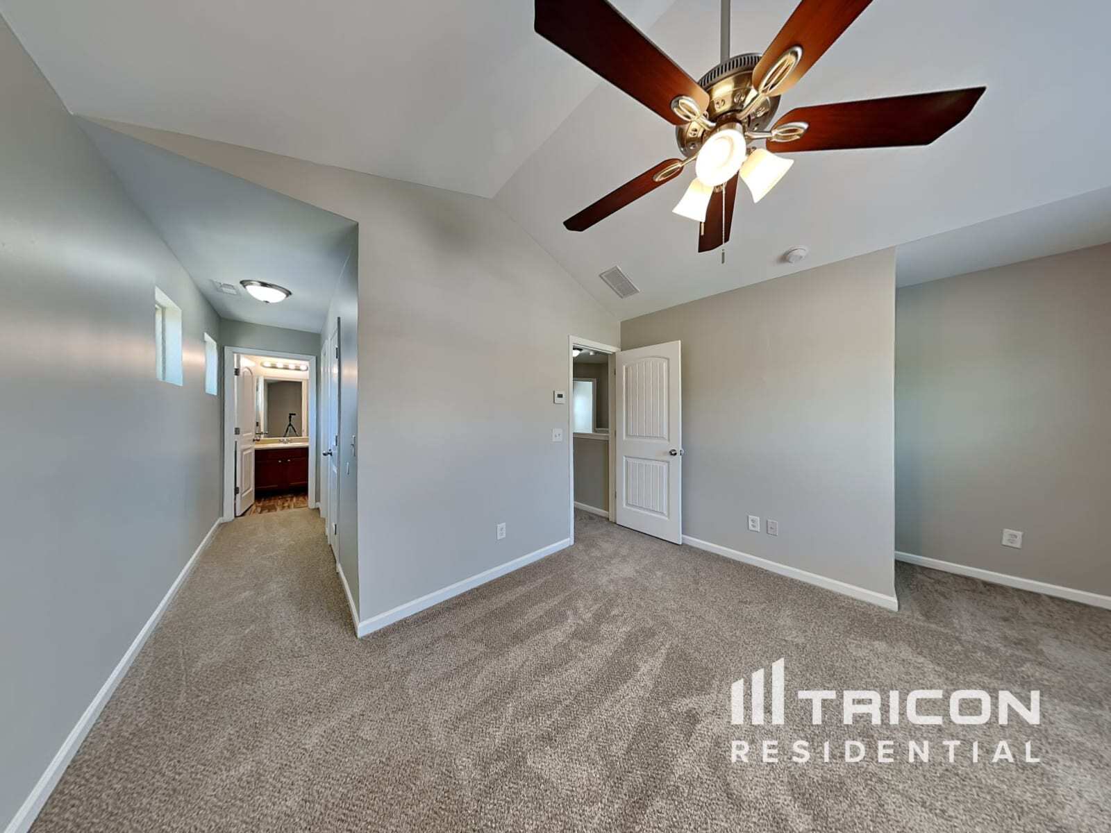 Building Photo - 19 Wesley Drew Ln