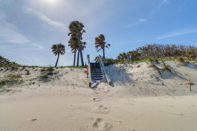 Building Photo - 113 Margarita Rd