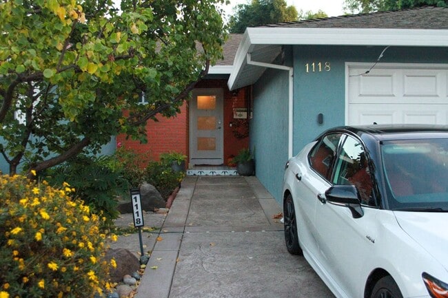 Building Photo - SERENE SYLVAN SANCTUARY - 4 Bed/2 Bath Home w/Private Pool - FREMONT