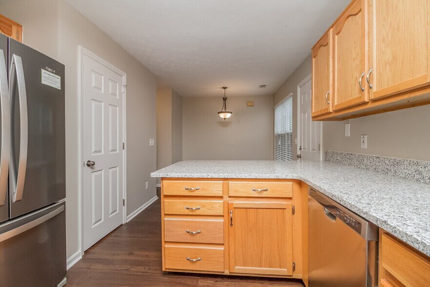 Building Photo - 208 Chandler's Pass Ct