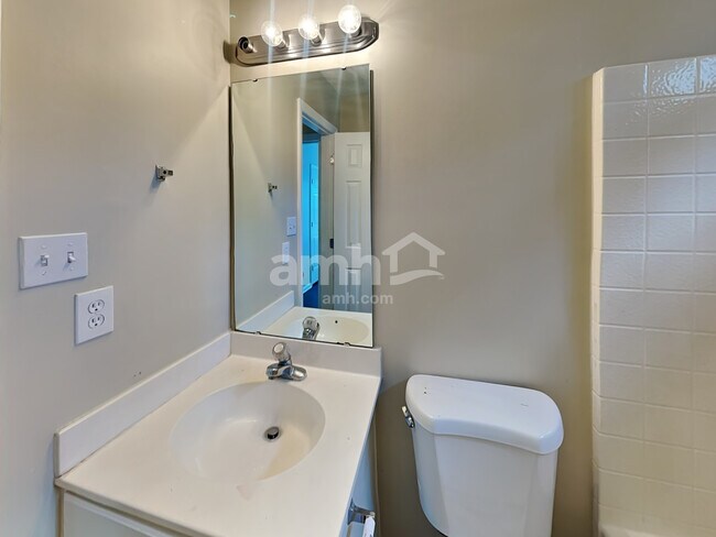 Building Photo - 8638 Flowers Court