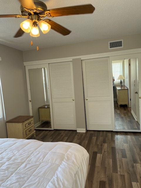 Wall to wall closet - 4158 Tamiami Trl