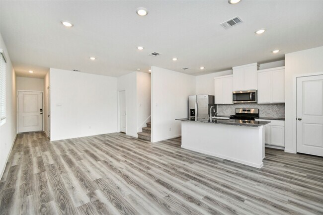 Building Photo - 7534 Linda Lk Ct