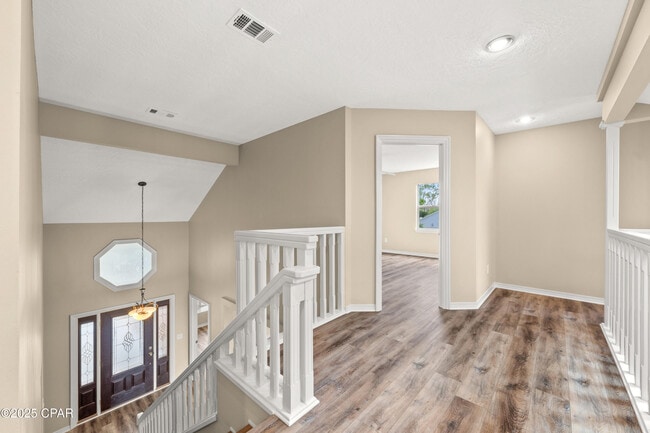 Building Photo - 839 Plantation Way