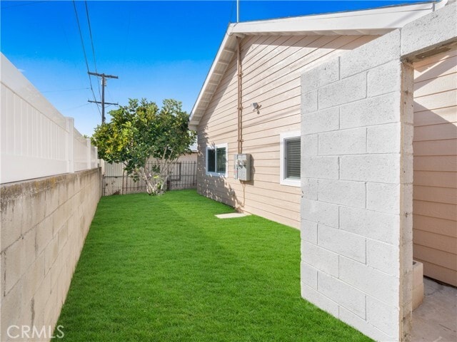 Building Photo - 636 Pioneer Dr