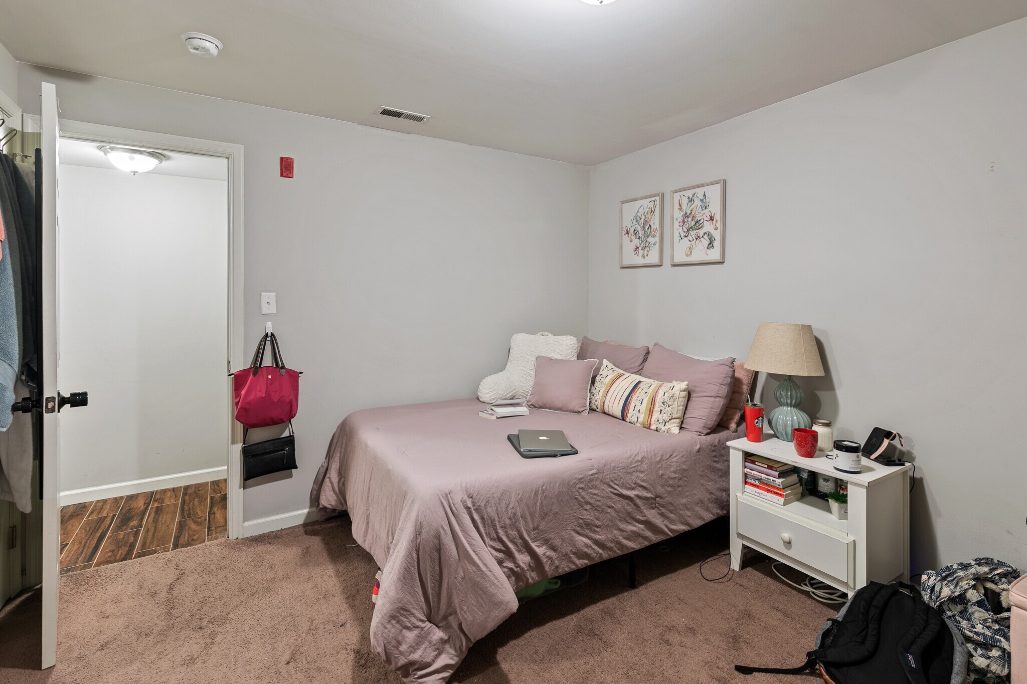 Building Photo - 1628 N Willington St