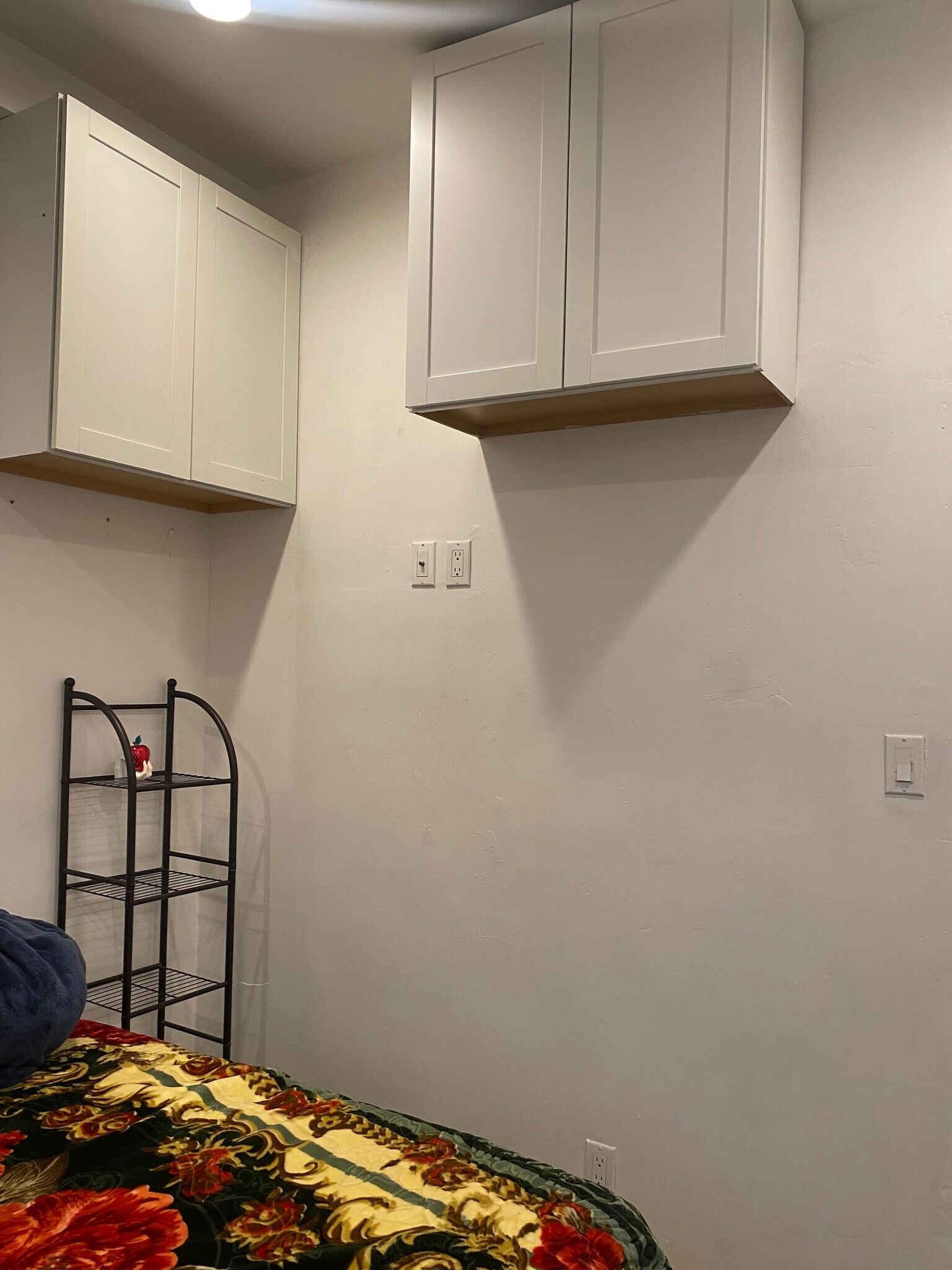 Building Photo - 1669 S Rimpau Blvd