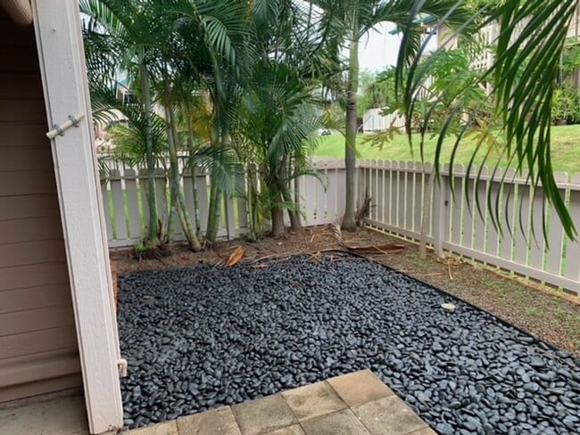 Building Photo - Hoomaka Village (Waikele) 2 Bedrooms, 1 bath ground floor unit w/ 1 parking - Avail now