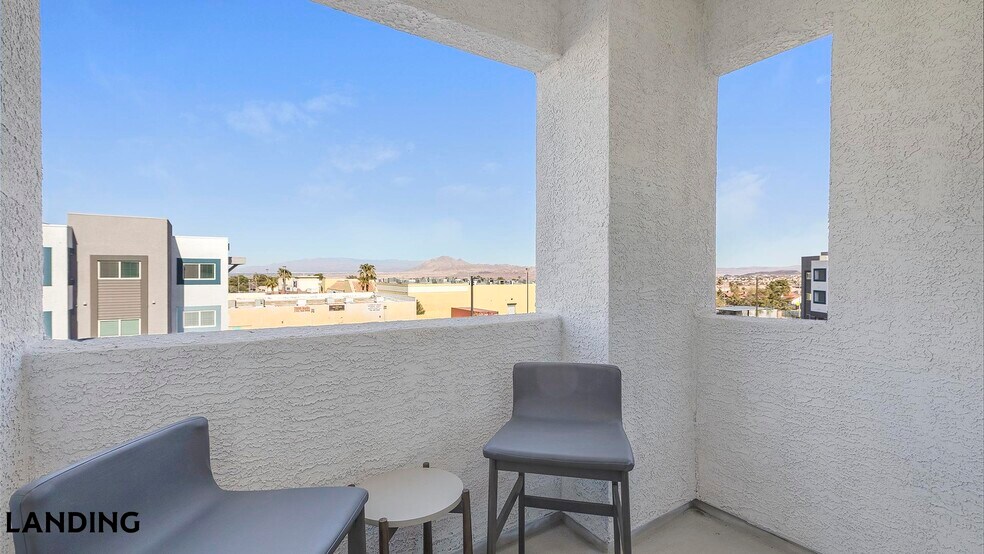 Building Photo - 760 S Boulder Hwy