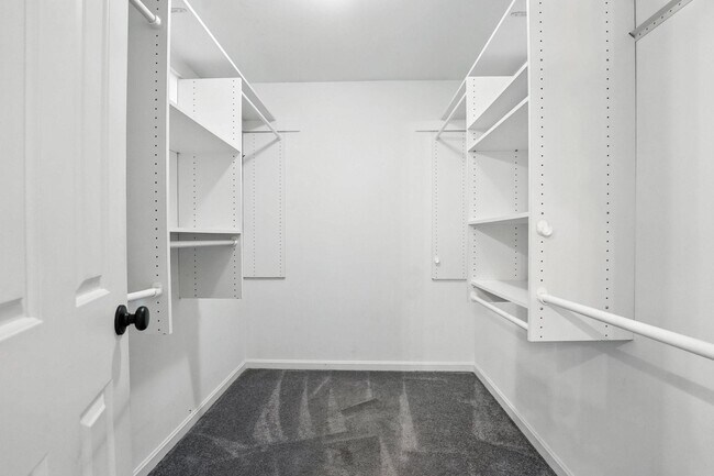 Building Photo - 11109 Ravine Dr