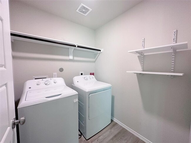 Building Photo - 21438 Hawthorn Harvest Cir