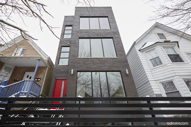 Building Photo - 3116 N Central Park Ave