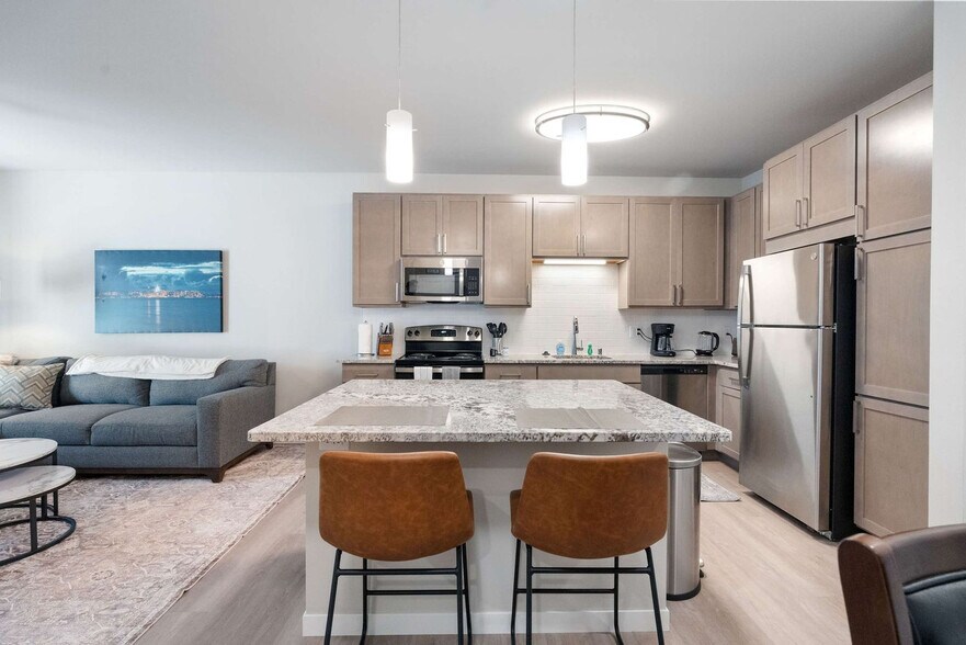 Building Photo - 601 Sand Pearl Ln